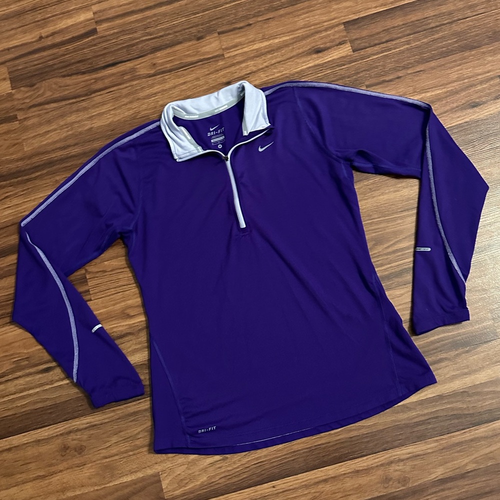 Nike Running Essential Jacket, Size: Medium - image 3